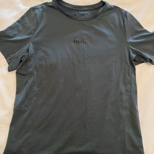 NOBULL t-shirt